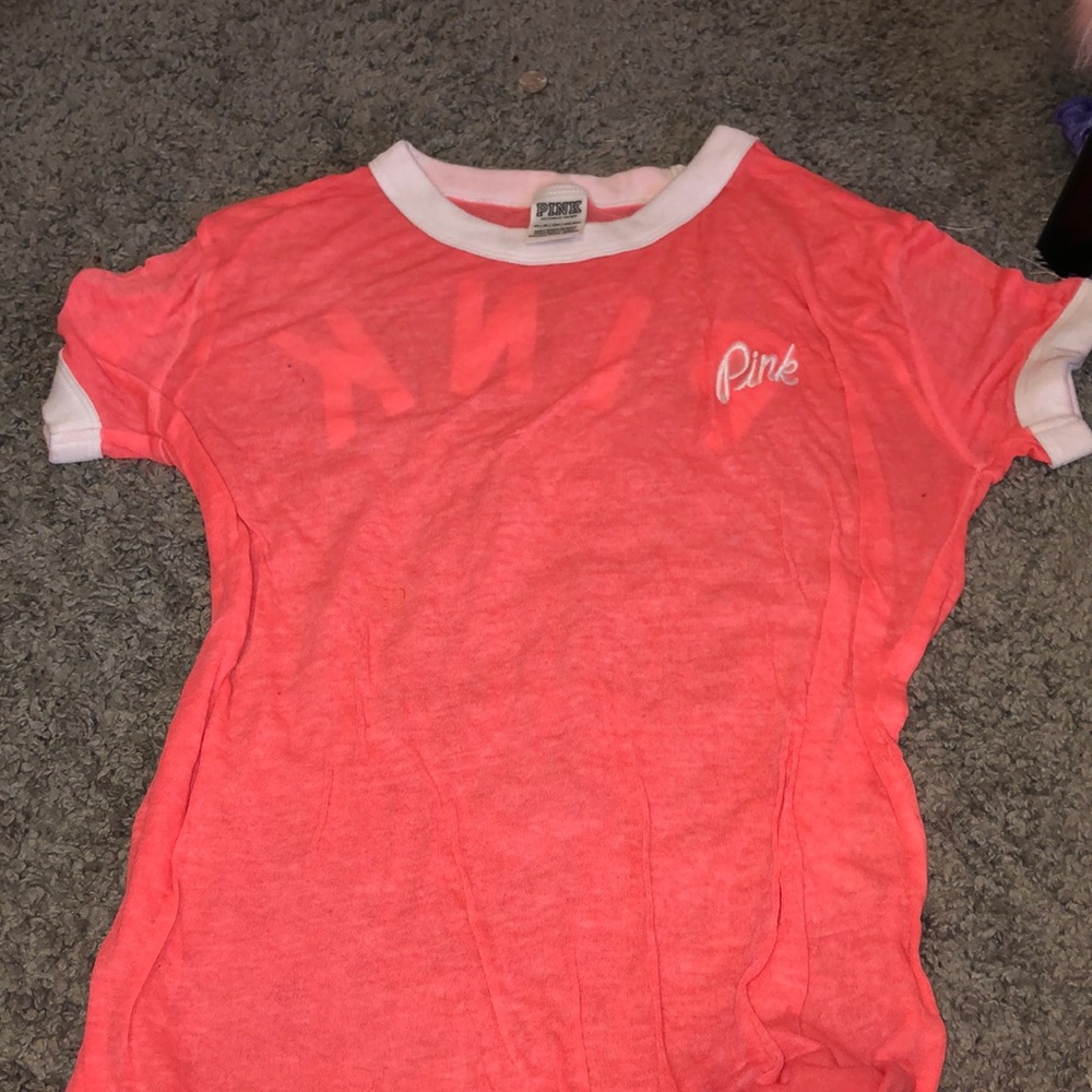 PINK T-shirt!
